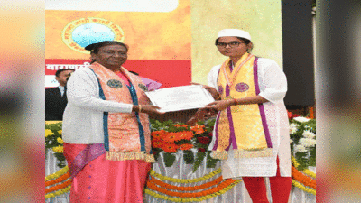 Bhadohi News: शिखा ने बढाया भदोही का मान, राष्ट्रपति द्रोपदी मुर्मू के हाथों मिला स्वर्ण पदक