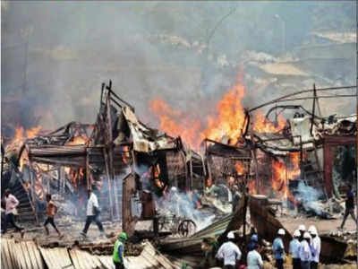 मुंबईकर अग्निसंकटात; शहर-उपनगरांत ३ वर्षांत आगीच्या १३ हजार घटना, ३३ जणांचा होरपळून मृत्यू