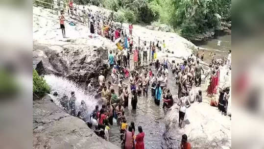 தேனி கும்பக்கரை அருவியில் சுற்றுலா பயணிகள் குளிக்க அனுமதி!