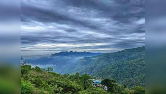 கொடைக்கானலில் பலத்த மழை... இயல்பு வாழ்க்கை பாதிப்பு!