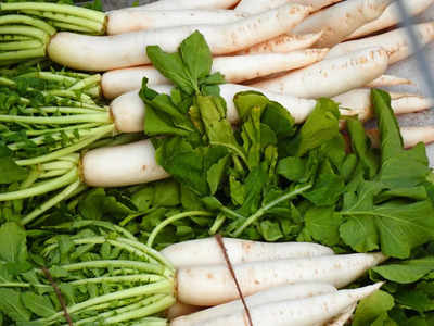 Radish leaves Health Benefits: ముల్లంగి ఆకులు పారేస్తున్నారా..? ఈ అద్భుతమైన ప్రయోజనాలు మిస్‌ అవుతున్నట్లే..!