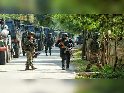 Jammu Kashmir : काश्मीरमध्ये लष्करी वाहनांवर दहशतवाद्यांचा हल्ला; ४ जवान हुतात्मा, तीन जखमी