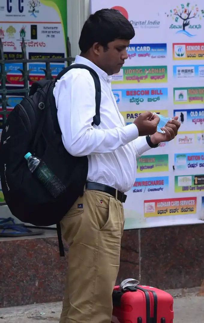 क्या हमें मास्क पहनना चाहिए?