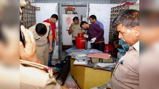 வங்கி லாக்கரில் நகை திருட்டு..  வாடிக்கையாளருக்கு ரூ.10 லட்சம் வழங்க.. ரிசர்வ் வங்கி உத்தரவு!