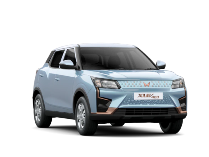 ​Mahindra XUV 400