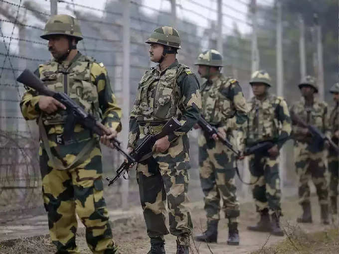 ​8. सीमा सुरक्षा बल (BSF) कांस्टेबल ट्रेड्समैन​