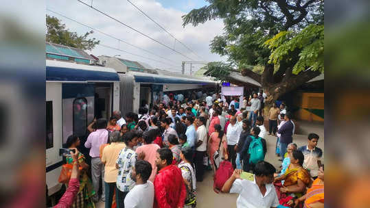 கோவை - பெங்களூரு வந்தே பாரத் எக்ஸ்பிரஸ்: ரயில் டிக்கெட் புக்கிங்... ஜனவரி 1 முதல்... ஒரு வாரத்துக்கு IRCTCல் கஷ்டம் தான்!