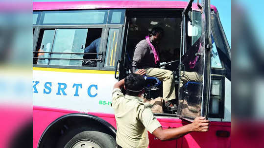 KSRTC பேருந்தில் நைட் ஷிப்ட் ஸ்பெஷல்... பிளாஸ்க்கில் சுட சுட சூப்பர் ஏற்பாடு... ஓட்டுநர்கள், பயணிகள் ஹேப்பி!