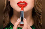 Lipstick Side Effects: প্রতিদিন লিপস্টিক লাগালে কি কালো হয়ে যায় ঠোঁট? জেনে নিন সত্যিটা
