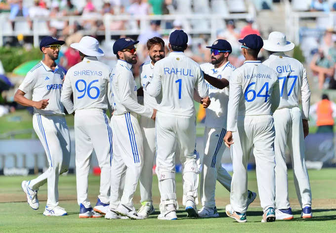 भारतीय सीमर्स ने एक टेस्ट में सभी 20 विकेट लिए हों