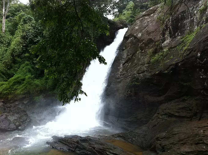 ಸೂಚಿಪಾರ ಜಲಪಾತ