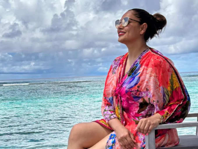 bipasha maldives