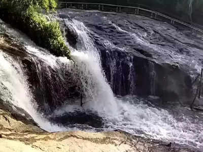 பொங்கல் லீவுக்கு  கும்பக்கரை அருவி போங்க.. ஜாலியா குளியல் போடலாம்!