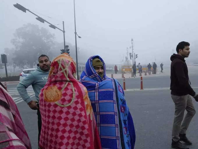 पांच घंटे विजिबिलिटी रही जीरो