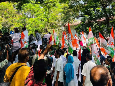 Youth Congress March Arrest: രാഹുല്‍ മാങ്കൂട്ടത്തിലിന്‍റെ അറസ്റ്റിനെതിരായ പ്രതിഷേധം; രണ്ട് എംഎല്‍എമാര്‍ ഉള്‍പ്പെടെ 200 പേർക്കെതിരെ കേസ്