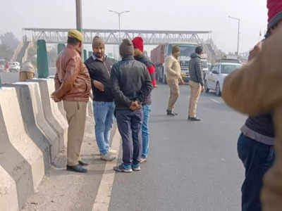 गाजियाबादः अंगुलियां मिलीं तो पता चला किसी इंसान की लाश है... कोहरे में रात भर शव को रौंदती रही गाड़ियां