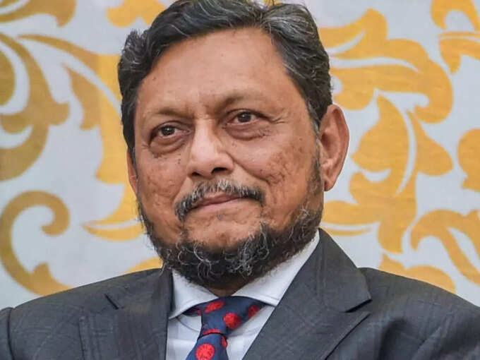 पूर्व प्रधान न्यायाधीश एस ए बोबडे पूर्व प्रधान न्यायाधीश एस ए बोबडे