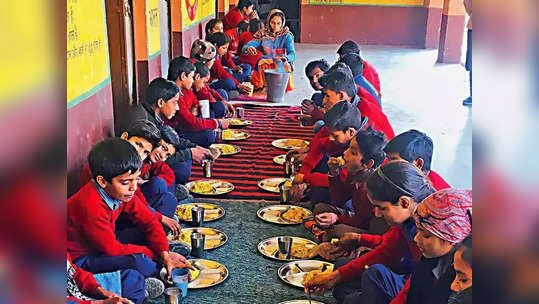 पोषण आहार पुरवठा बंद; २ महिन्यांपासून वर्धा जिल्ह्यातील विद्यार्थ्यांसाठी उसनवारीवर धान्य खरेदी