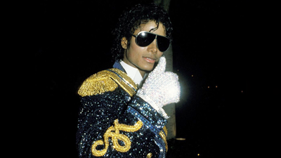 माइकल जैक्सन की जिंदगी का वो राज, जिसे छुपाने के लिए उन्हें एक हाथ में पहनना पड़ा हीरों से जड़ा दस्ताना