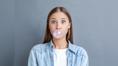 रिसर्च का दावा- इस वक्त Chewing Gum चबाने से होता है असली फैट बर्न, फायदे सुनकर फट जाएंगी आंखें