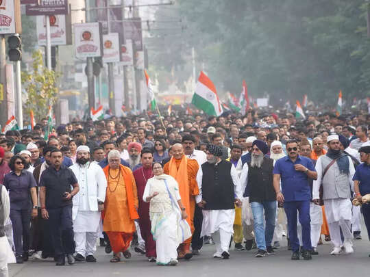 Mamata Banerjee Condemns Babri Masjid Demolition,वो काफिर हैं... तुम्हें  अल्लाह की कसम है... ममता के दो शब्दों पर सियासी संग्राम - west bengal slams  cm mamata banerjee controversial kafir jibe ...