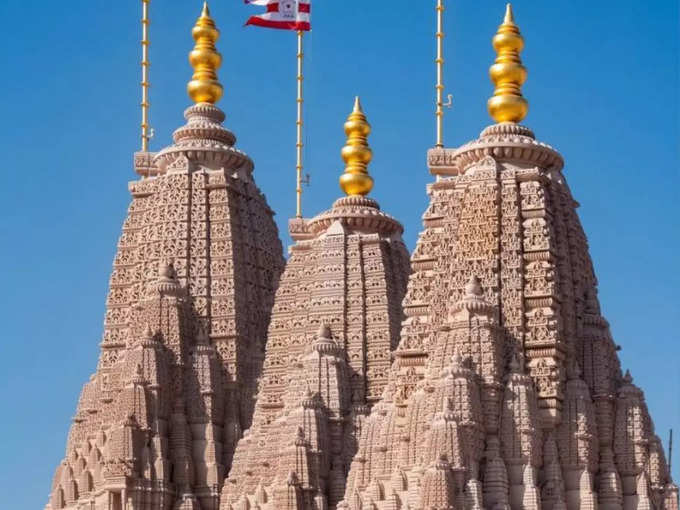 ​मंदिर बनाने में लगे 700 करोड़ रुपए