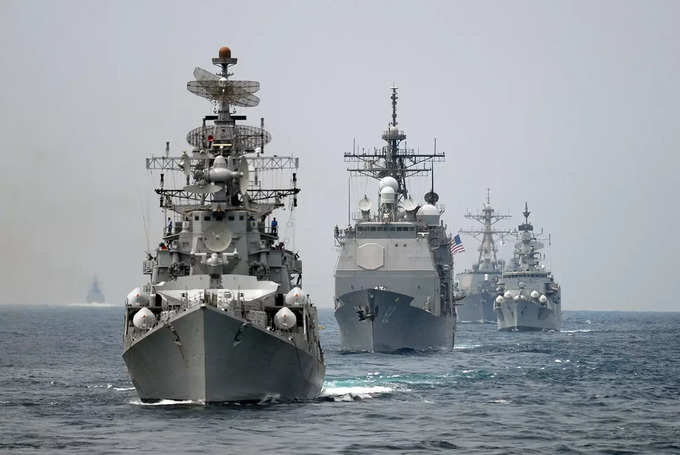 कुल नौसैनिक जहाज