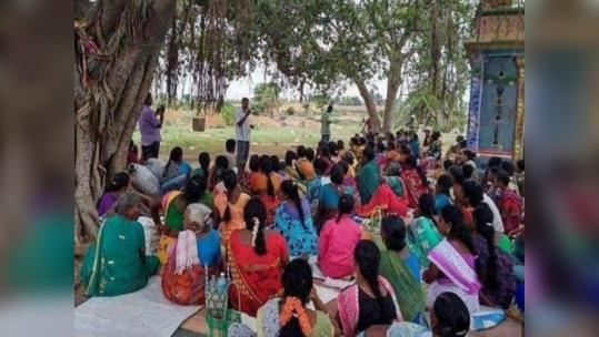 தூத்துக்குடியை புரட்டிப்போட்ட கனமழை; சாலைகளை சீரமைத்து தர கிராம சபை கூட்டத்தில் தீர்மானம் நிறைவேற்றப்பட்டது!