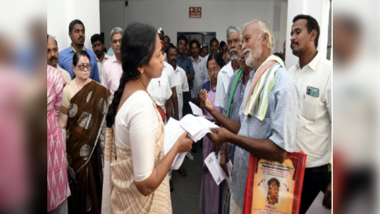 பம்பரம் போல சுழன்று பணியாற்றும் சேலம் கலெக்டர் பிருந்தாதேவி...மனுக்கள் மீது உடனுக்குடன் நடவடிக்கை எடுக்க உத்தரவு!