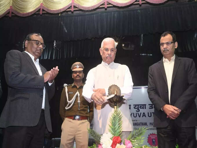 nehru yuva kendra 2. nehru yuva kendra 2.