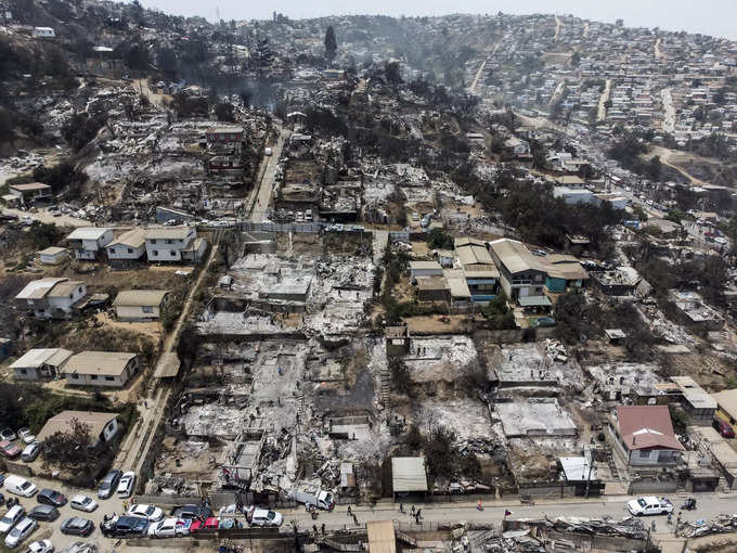 Forest fires rage on in central Chile