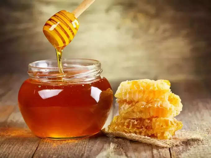 मध देखील मिसळा