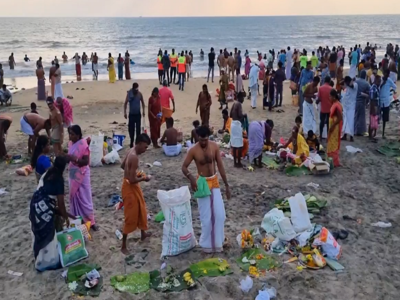 காசிக்கு  நிகராக புண்ணியம் தரும் நாகை காமேஸ்வரம் கடற்கரை; தை அம்மாவாசையை முன்னிட்டு ஆயிரக்கணக்கானோர் முன்னோர்களுக்கு திதி கொடுத்து வழிபாடு!