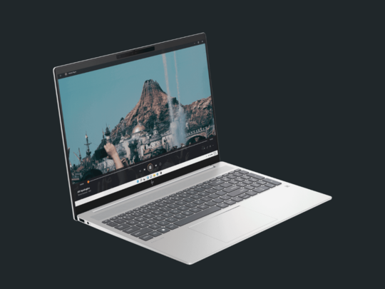 HP Pavilion Plus 16 (2023) review: मोठा डिस्प्ले आवडणाऱ्या लोकांसाठी परफेक्ट Windows लॅपटॉप