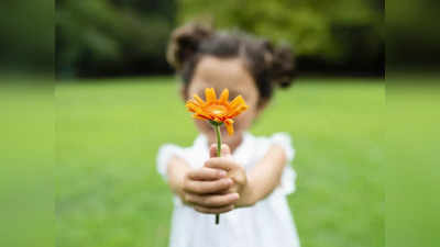 Lucky Flower: জন্মমাস জানায় আপনার জন্য শুভ ফুল কোনটি? সঙ্গে রাখুন শুভ ফুল, সব কাজেই সাফল্য পাবেন