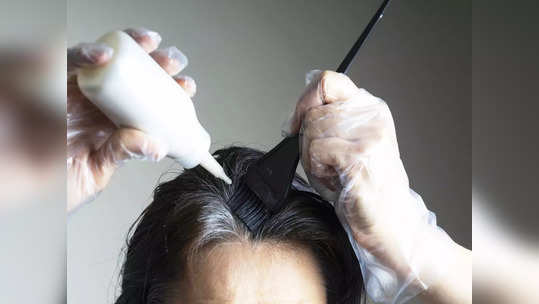 DIY Oil For Gray Hair: আর নয় হেয়ার ডাই! সাদা চুল কালো করতে একাই একশো এই ঘরোয়া তেল 