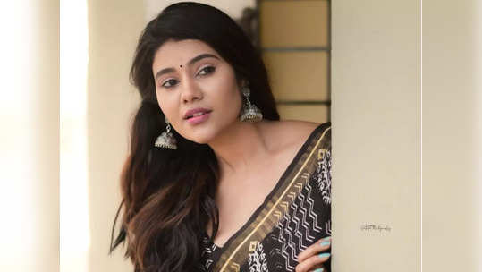 Nivisha : மருத்துவமனையில் அனுமதிக்கப்பட்ட சீரியல் நடிகை நிவிஷா : பதறிப்போன ரசிகர்கள் ! விளக்கம் குடுத்த நடிகை...