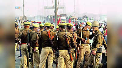 यूपी पुलिस सिपाही भर्ती: प्रदेश भर में परीक्षा केंद्रों से पकड़े जा रहे जालसाज, मऊ में 4 तो कानपुर में 2 गिरफ्तार