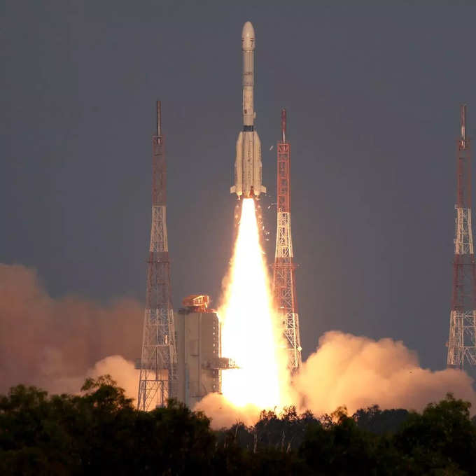 INSAT-3DS என்பது புவிசார் சுற்றுப்பாதையில் இருந்து மூன்றாம் தலைமுறை வானிலை செயற்கைக்கோள் தொடர் ஆகும். 