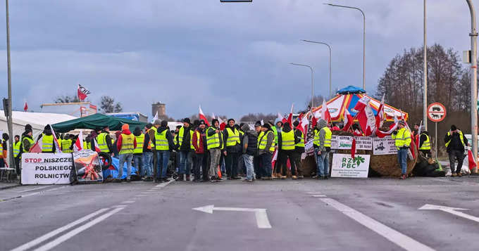 farmers protest europe (1)