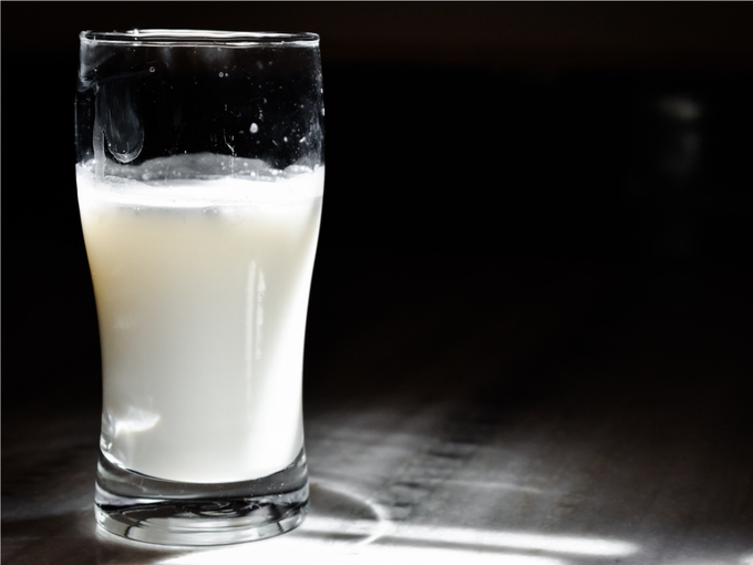 ​हर दिन कितना दूध पीना चाहिए-