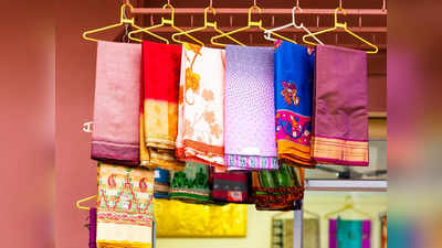 Saree Care: সাধের শাড়ি ভালো রাখতে হ্যাঙারে ঝুলিয়ে রাখবেন নাকি কাপড়ে মুড়িয়ে? জেনে নিন সঠিক পদ্ধতি