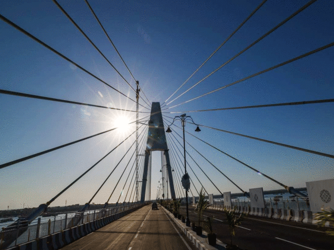 ​2.32 किमी लंबा पुल​