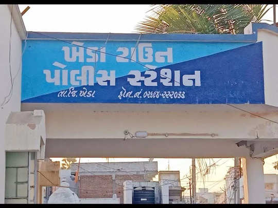 ગુજરાત પોલીસમાં ઢિશૂમ ઢિશૂમઃ શરાબ પીને છુટા હાથે મારામારી કરનારા 3 PI સસ્પેન્ડ 