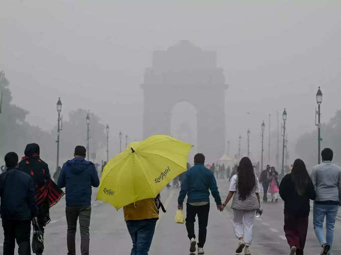 दिल्ली में बारिश के आसार