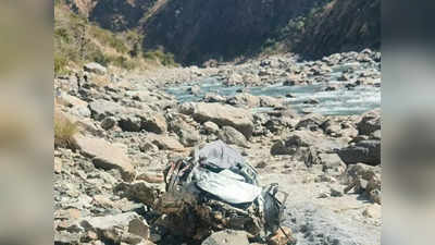 उत्तराखंड में कार गहरी खाई में गिरी, दर्दनाक हादसे में हिमाचल के 6 लोगों की मौत, एक अस्पताल में भर्ती