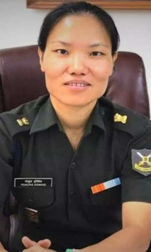 चीन बॉर्डर पर पहाड़ हटाकर सड़क बनवाने वाली महिला कमांडर 