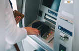 History of ATM:প্রথম কোন দেশে চালু হয় ATM মেশিন? কেন‌ই বা পিন চার সংখ্যার?