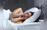 World Sleep Day: नींद नहीं आती, करवट बदलकर कटती है रात? इस निंजा टेक्निक से 10 सेकंड में भरेंगे खर्राटे