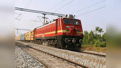 Virasat Express: ये है भारत की सबसे पुरानी ट्रेन, 157 साल पहले हुई थी शुरुआत, लेकिन आज भी सफर वैसा का वैसा